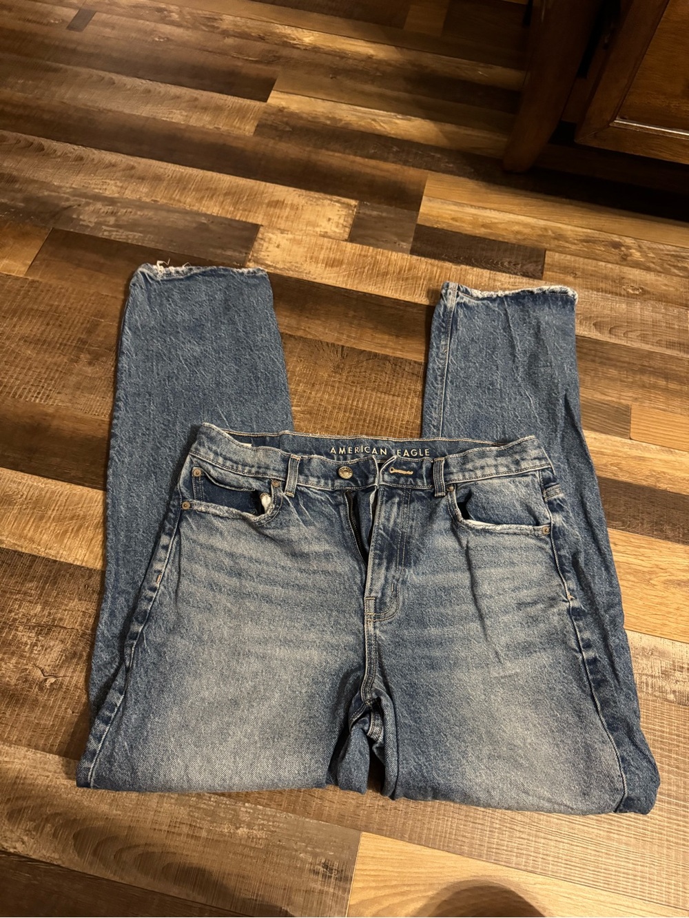 American Eagle Outfitters Women's Light Blue Straight Leg Jeans